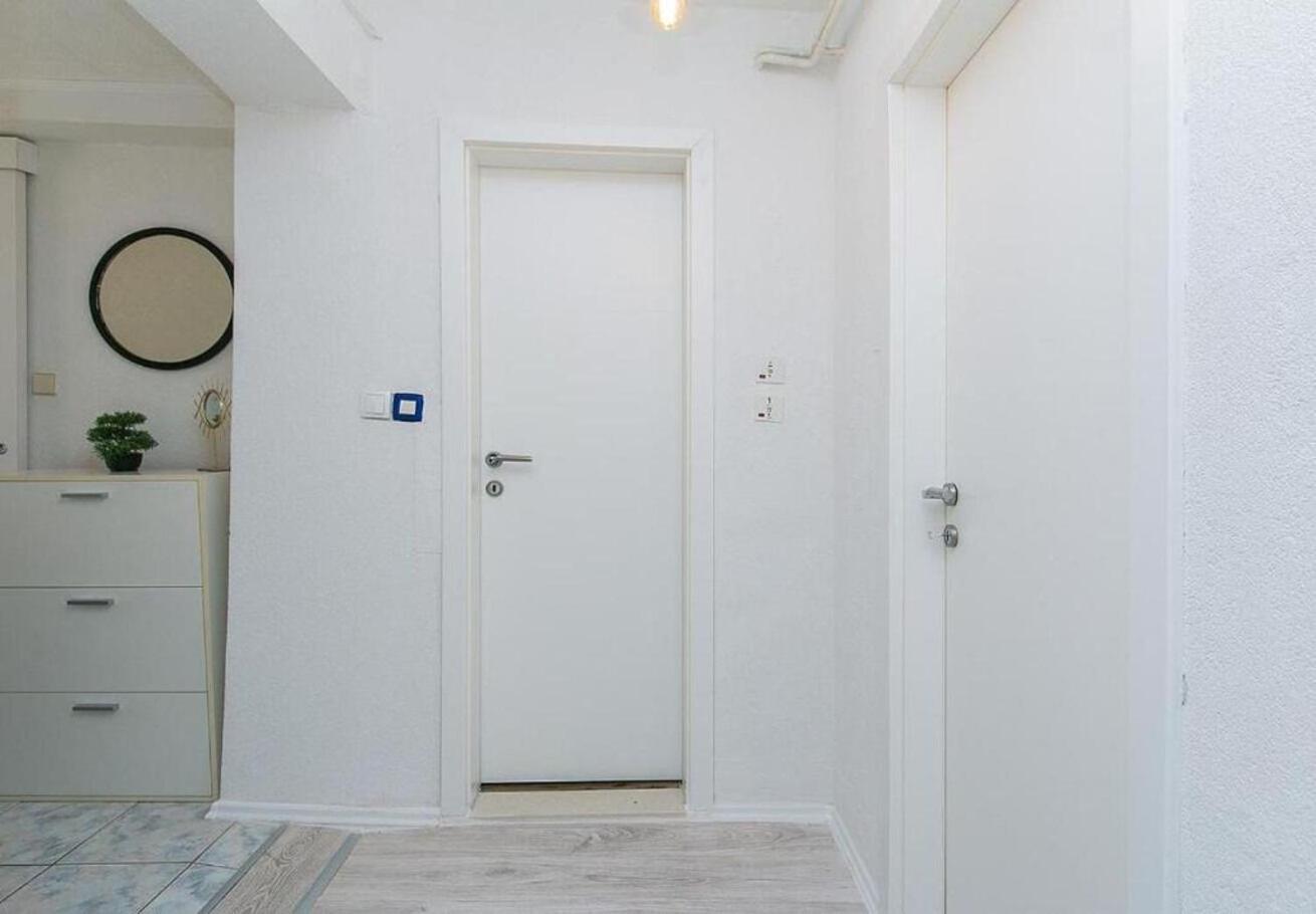 Apartment Jure Brist Εξωτερικό φωτογραφία